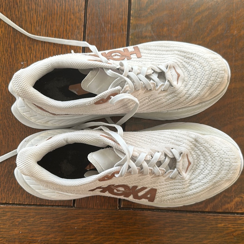 Hoka Mach 5